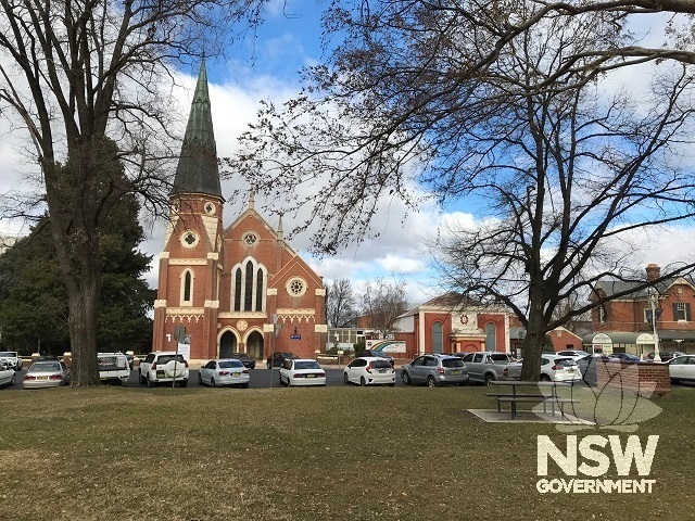 Bathurst City Uniting Church and Chapel (as viewed from William Street, Bathurst)