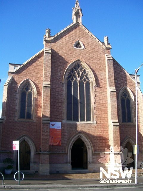 Exterior view Newtown Uniting Church