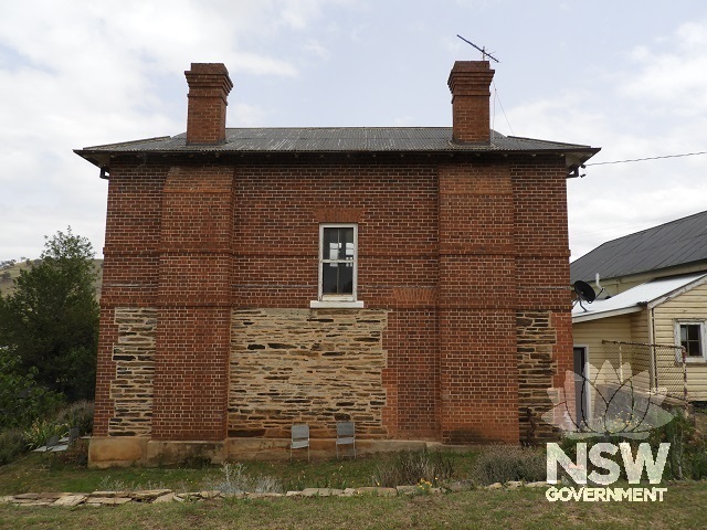 Old Gundagai Gaol, Gaoler's Residence looking west.