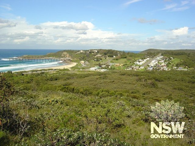 Catherine Hill Bay, looking south; Middle Camp at left
