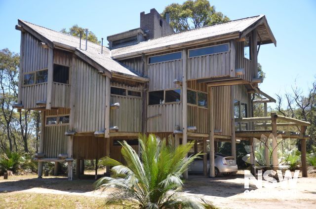 Façade of Baronda holiday house