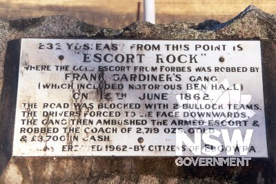 The Ben Hall Track - Escort Rock. Plaque by the road side erected on the centenery of the robbery.