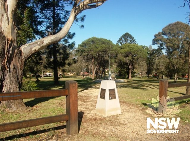 Wilberforce Park from Macquarie Road with 2008 Obelisk in the foreground at the beginning of the path leading to the War Memorial and Memorial Gates