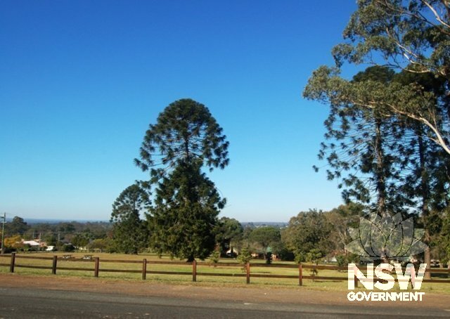 Vista over Wilberforce Park looking Southeast from Macquarie Road