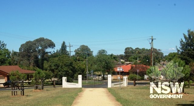 Memorial Gates in Wilberforce Park