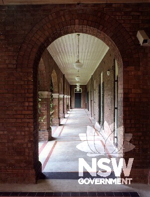 Women's College within the University of Sydney: colonnade at front of Sulman & Power wing facing Western Ave