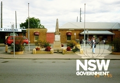 War Memorial, Riverstone Parade Riverstone