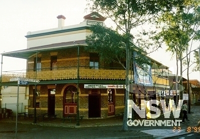 Imperial Hotel, 1 Rooty Hill Road North Rooty Hill