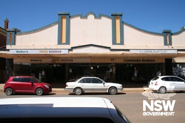 Western and Walkers Stores (former)