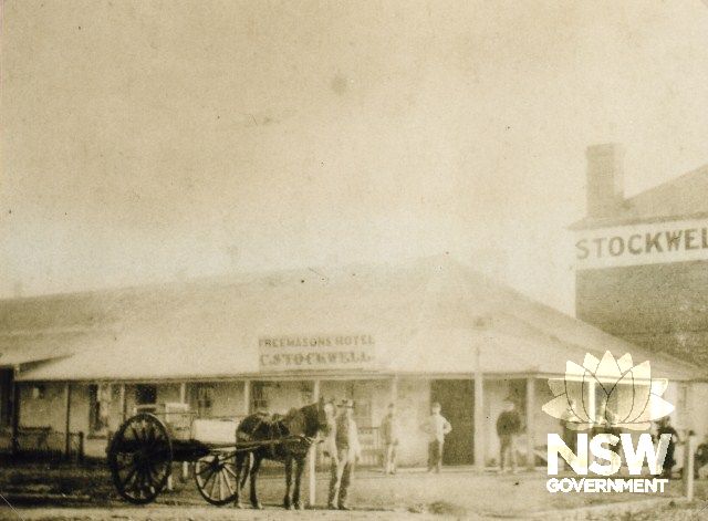 1888 image of 1 Bank Street from Paula Derham Collection