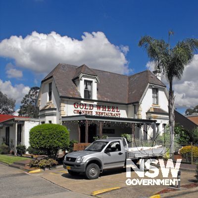 Old Congregational Manse.   The Manse is now used as a restaurant as part of the adjacent motel complex.