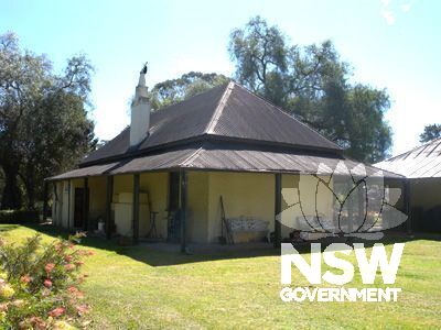Denham Court house: side (south)  elevation - western end - kitchen