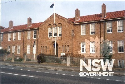 Cessnock High School main block and entrance as viewd from opposite in Aberdare Road, approx 1993