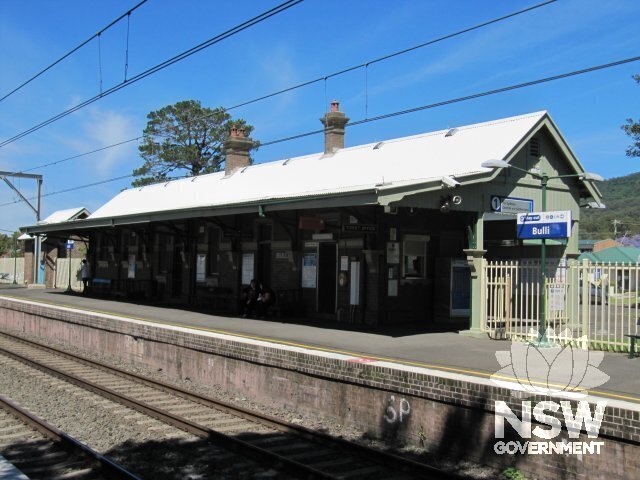 Bulli Railway Station and Movable Objects