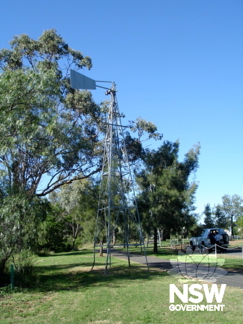 Comet C Pattern windmill.
