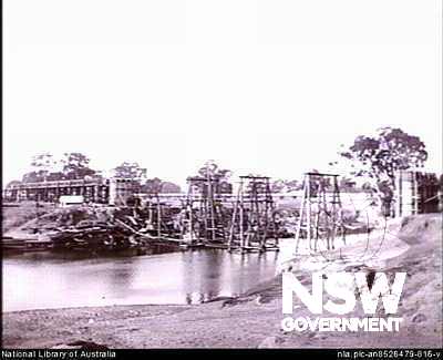 Gundagai Rail Bridge during construction c.1903
