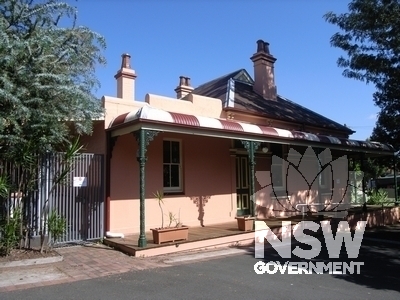 Side view of Torino, 469 Forest Road, Penshurst