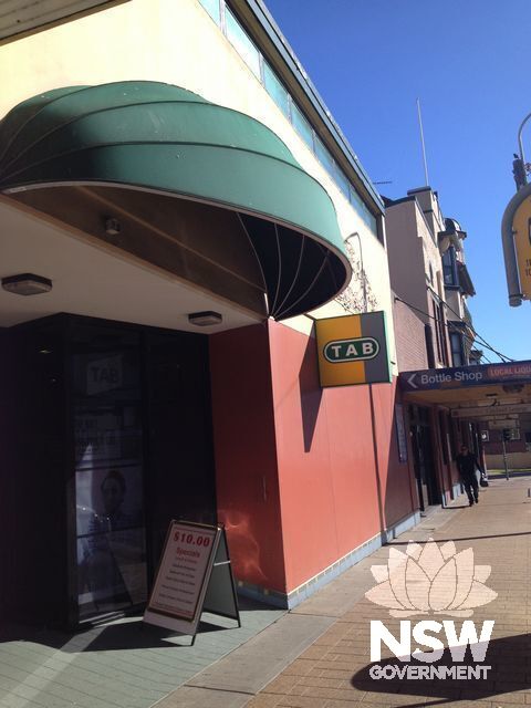 Gladstone Hotel, including interiors