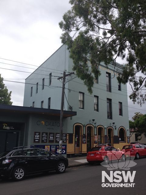 White Cockatoo Hotel (The)