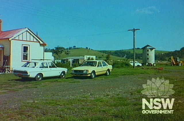 Yovelton and Silo 1984.