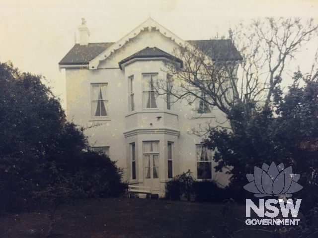 Dunmore House.