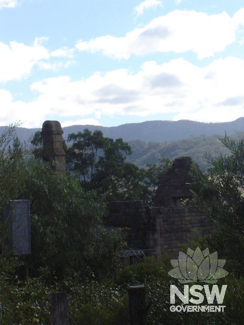 Tullimbar School Ruin.