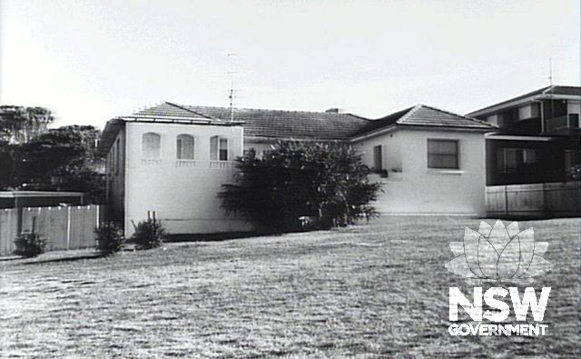 Pemberton House June 1986.