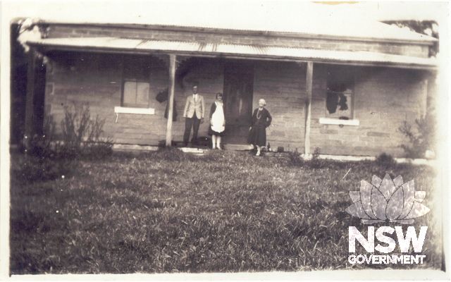Tongarra Mine Cottage.