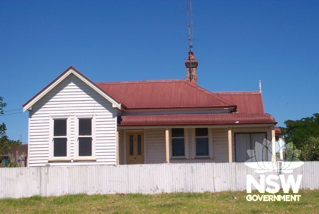 Bellmont east elevation (in 2019 fence no longer standing).