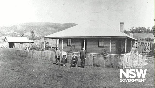 Wattlegrove farm. L-r: Fred, Gertrude, Richard and Bert Ball  Historic photograph c.1920-1930.