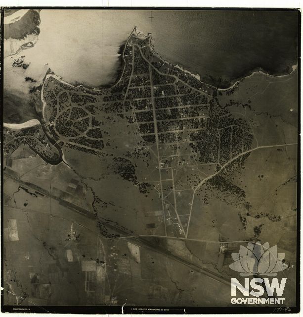 Oak Flats aerial 1948.