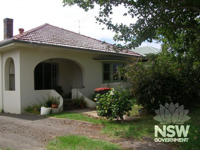 Bungalow.