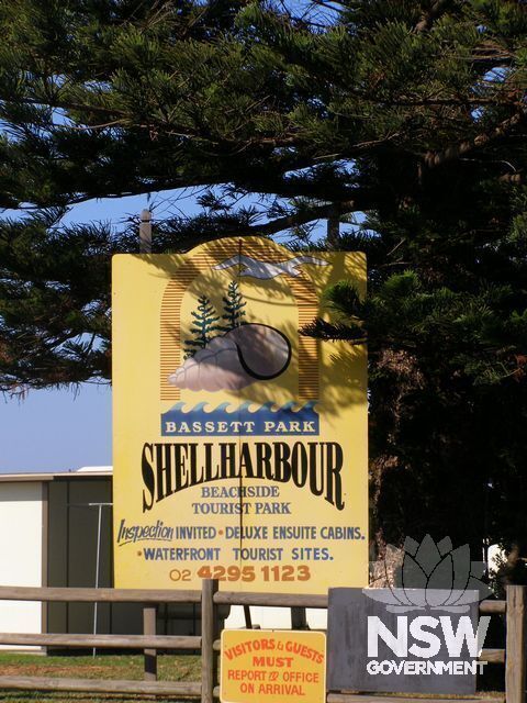 Beachside Tourist Caravan Park Entry Sign.