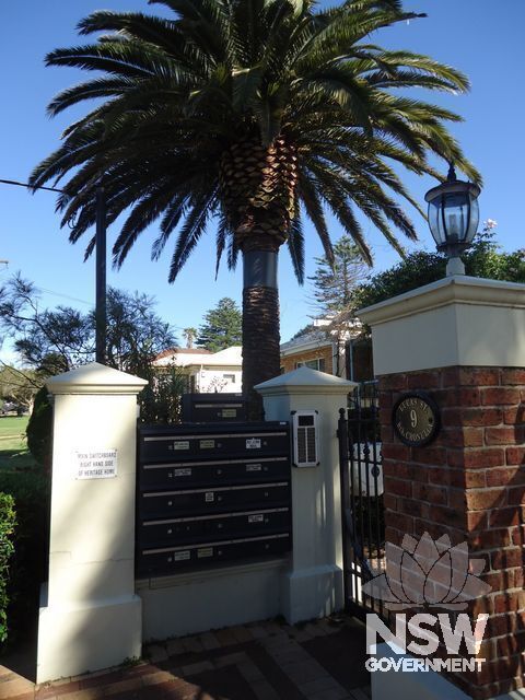 Eleanor Mackinnon House