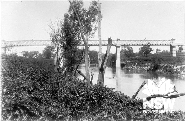 Railway Bridge across Macquarie River