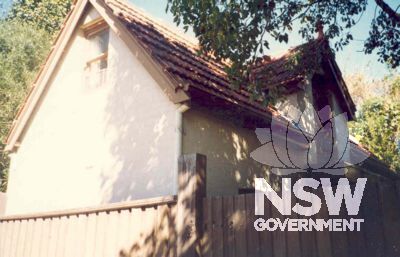 629 New South Head Rd, Outbuildings to former versailes
