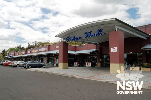 Picton Mall entrance.