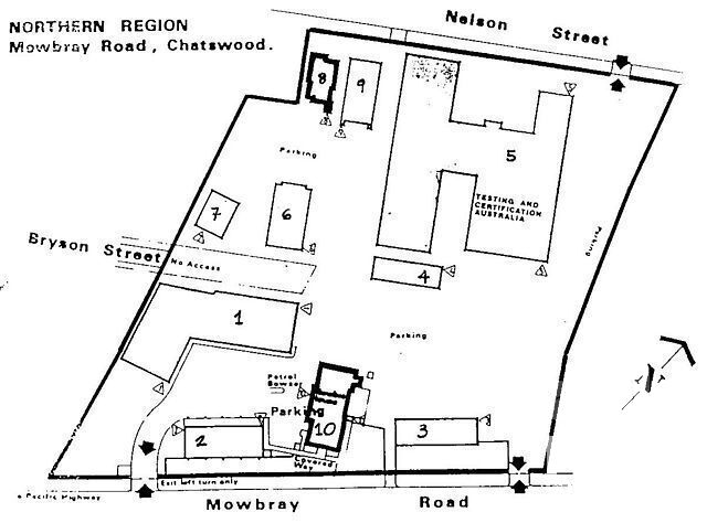 Site plan (amended by Clive Lucas Stapleton & Partners (2001) to show buildings recommended for heritage listing in bold outline)