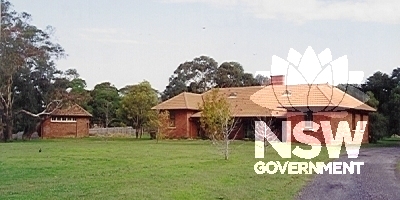 Thomas Walker Estate, store and garage