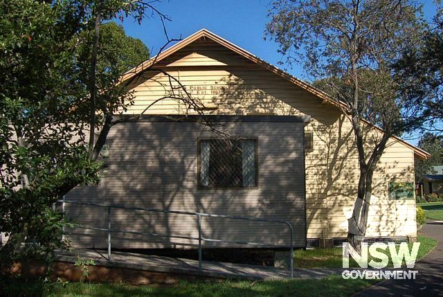 Appin Public School and Residence