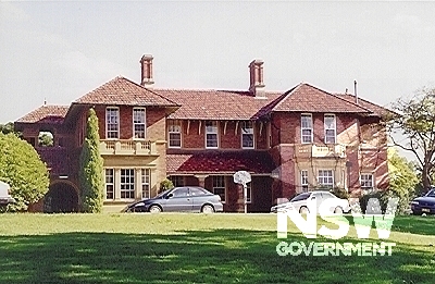 Thomas Walker Estate - south-east (side) elevation of Men's Pavillion main building.