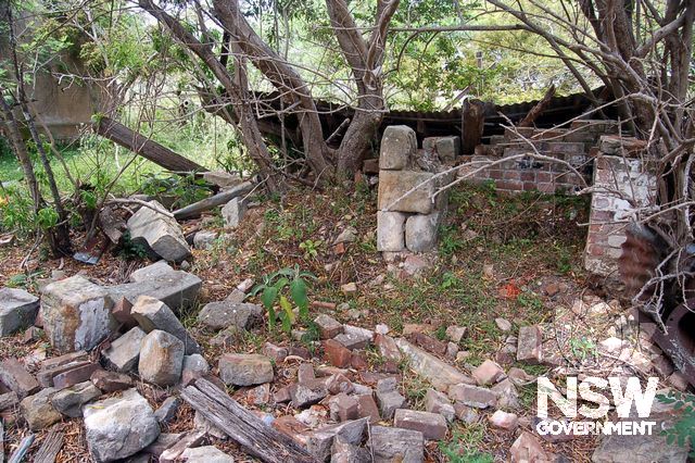 Separate kitchen or bread oven?