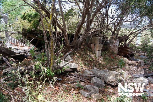 Separate kitchen or bread oven?
