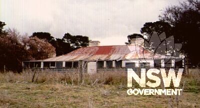 The eastern elevation of the homestead prior to 1995 stabilisation works.