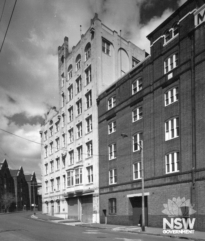 Bushells Building from Hickson Road prior to restoration 1970