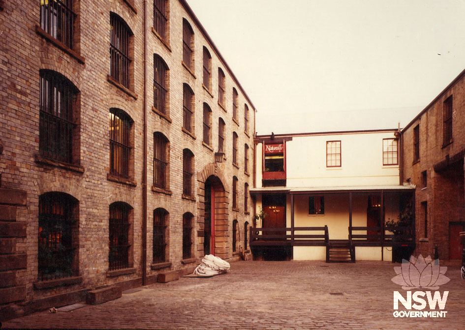 Argyle Stores Courtyard 1980