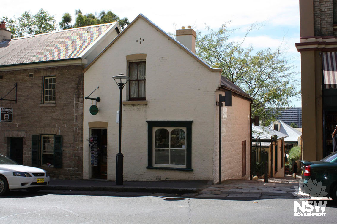 Shop and Residence, 32 Harrington St, 2009