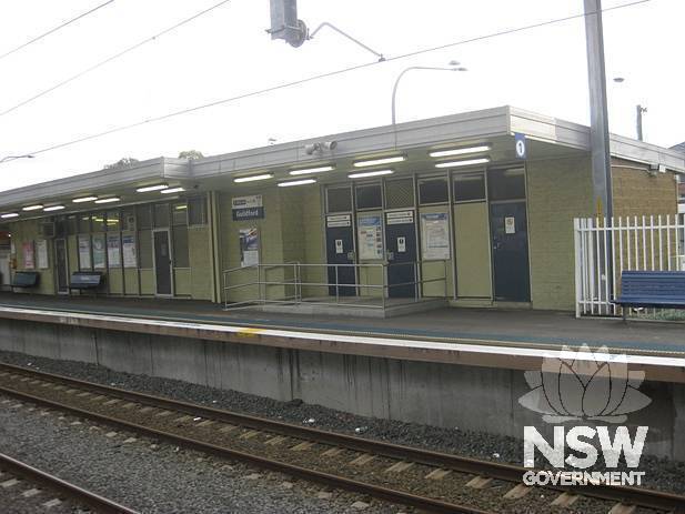 Guildford Railway Station - Building Platform 1