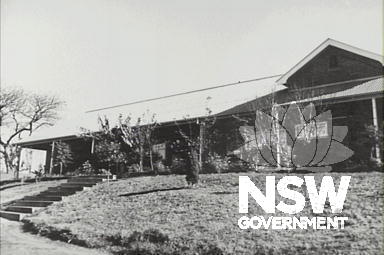 Thirroul Railway Crew Barracks c. 1981 - east elevation
