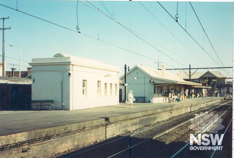 Down platform c1980s